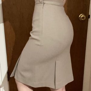 Vintage Liz Claiborne High Rise Tan 100% Wool Petite Skirt